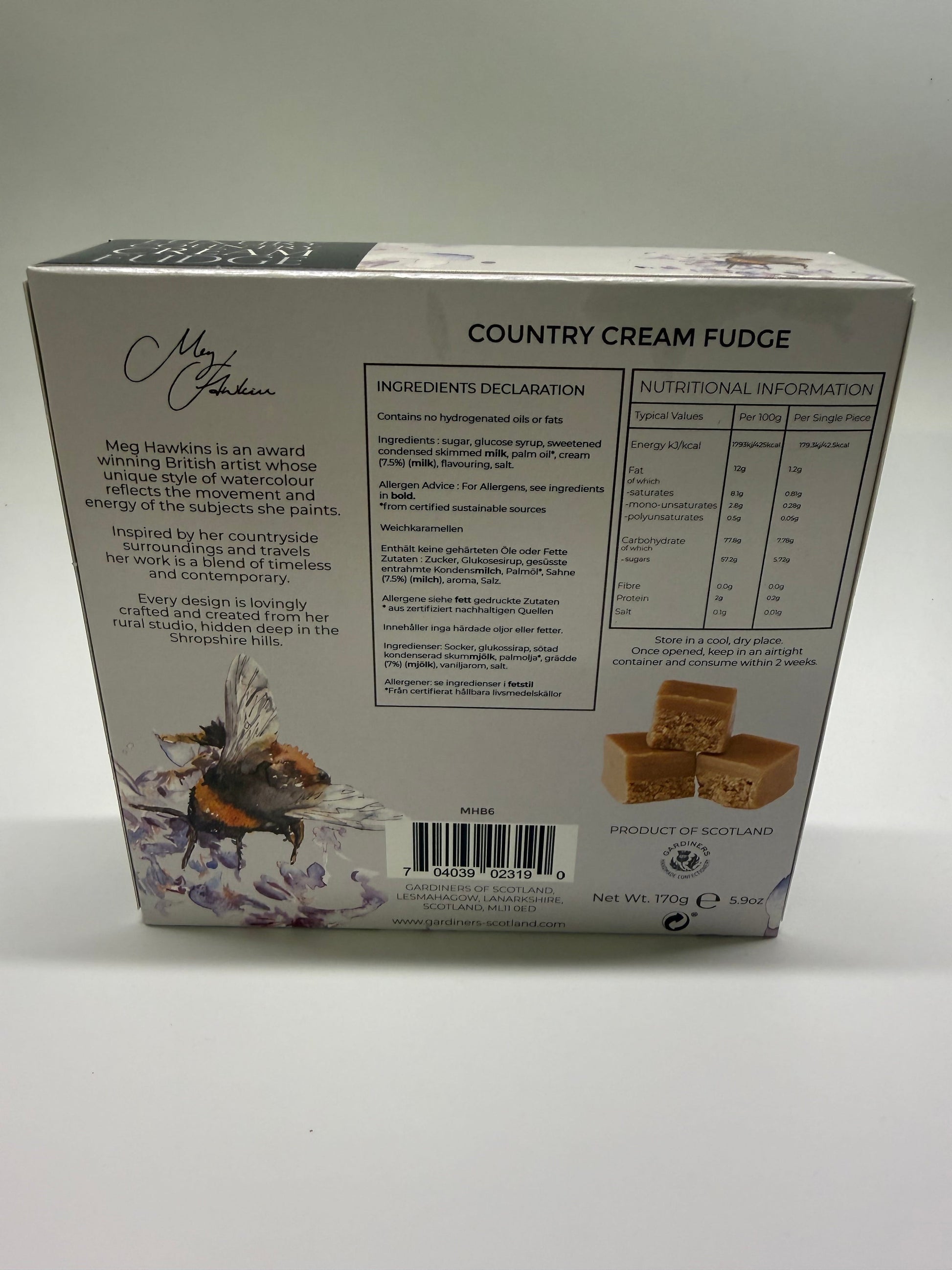 Luxury clotted cream fudge pieces