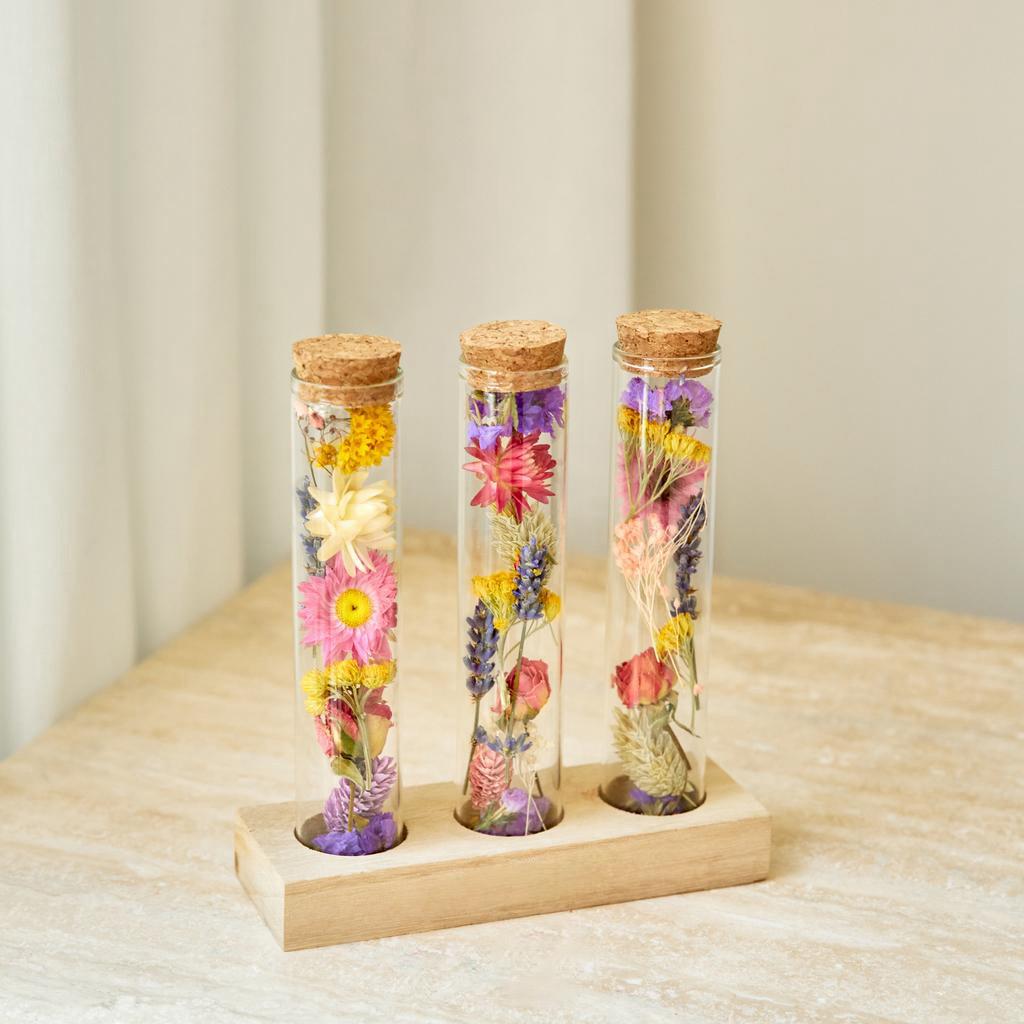 Notesworth | Message in a Box, a dried flower letterbox gift arranged fresh in our Winchester flower shop