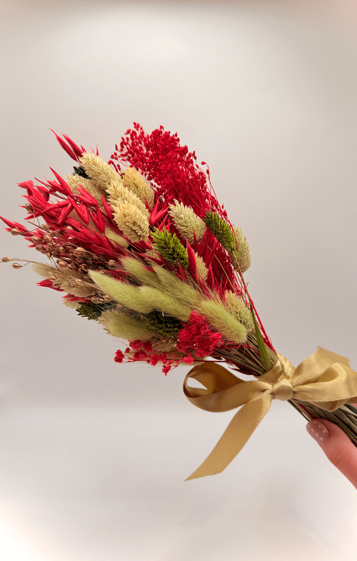 Dried Timeless Bouquet | Étoile Rouge, a dried bouquet hand-tied by our florists in Winchester