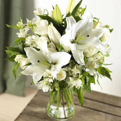 Hilly Meadow Bouquet, a bouquet arranged fresh in our Winchester flower shop