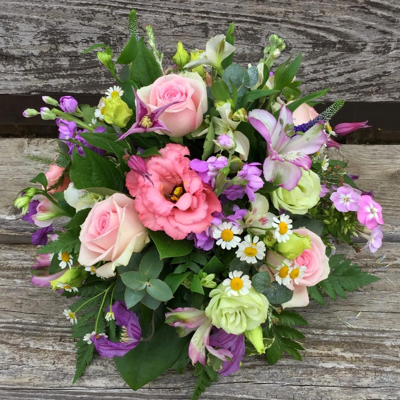 Rememberance Oasis Dish Posy hand-made by The Petal Boutique florists, available for Winchester delivery or Weyhill collectio