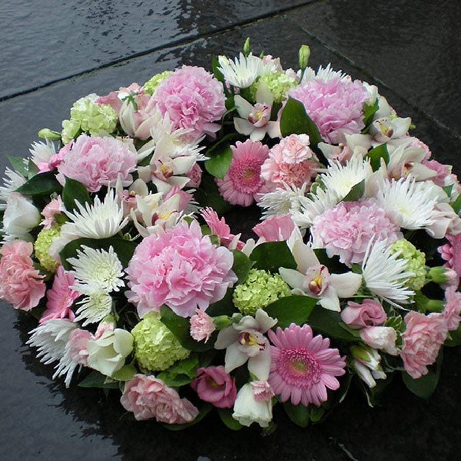 Pink & White Wreath hand-made by The Petal Boutique florists, available for Winchester delivery or Weyhill collection